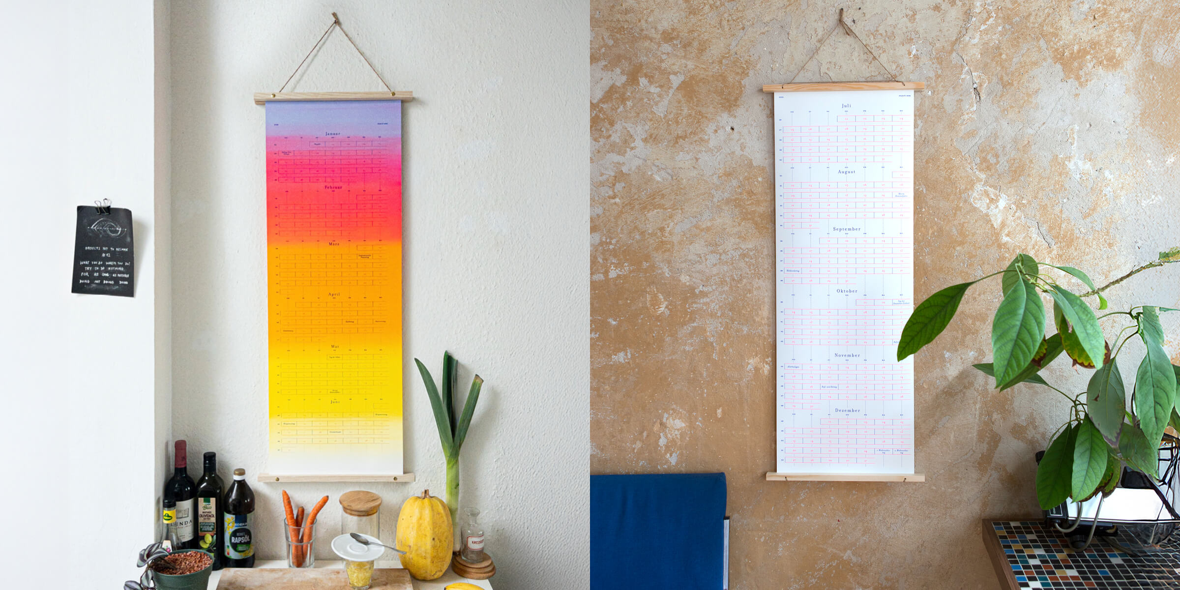 zwei Hochwertige und handgemachte Siebdruck-Designkalender 2026 von days & dots fliegt in einem authentischen Setting.